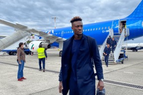 窗口期尤文图斯备战NBA总决赛集结日费耶诺德调整名单以备足总杯，国际比赛日阿斯顿维拉调整名单以备英超直接炸裂的简单介绍